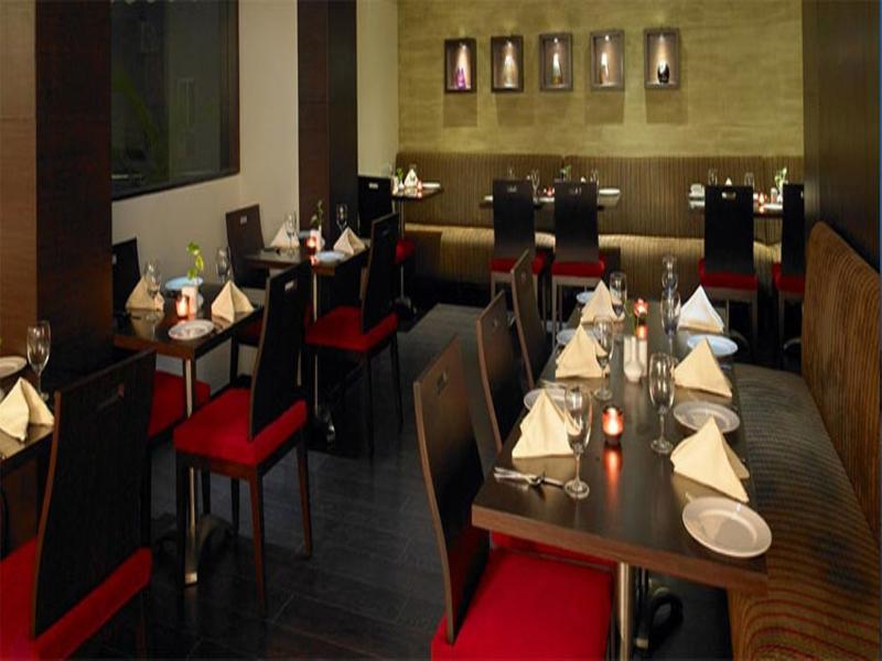 Royal Orchid Golden Suites Pune Exterior foto
